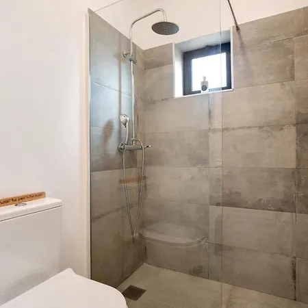Bike Friendly Holiday home *